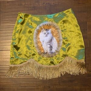 SHEIN Gold Cat Print Mini Skirt with Fringe
